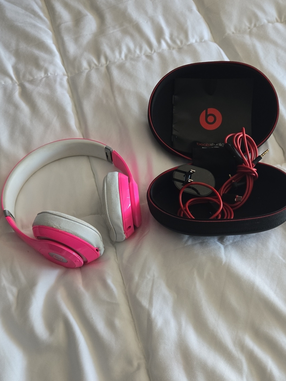 Beats by Dre Pink and White On-Ear Headphones with Red Accessories